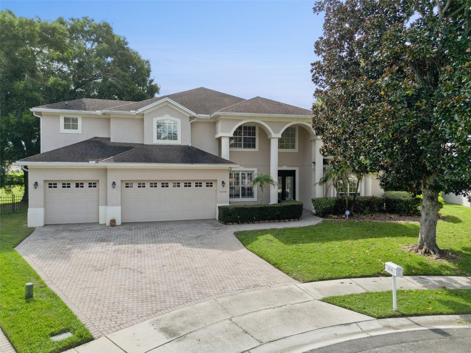 10142 CANOPY TREE CT