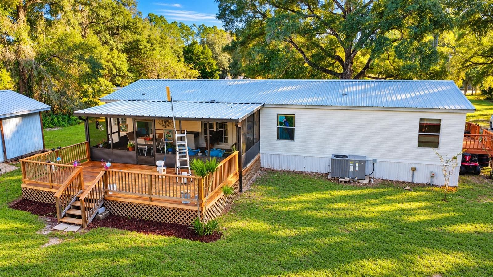 Manufactured Home at 455 NE 112TH AVE, OLD TOWN, photo 45 of 63