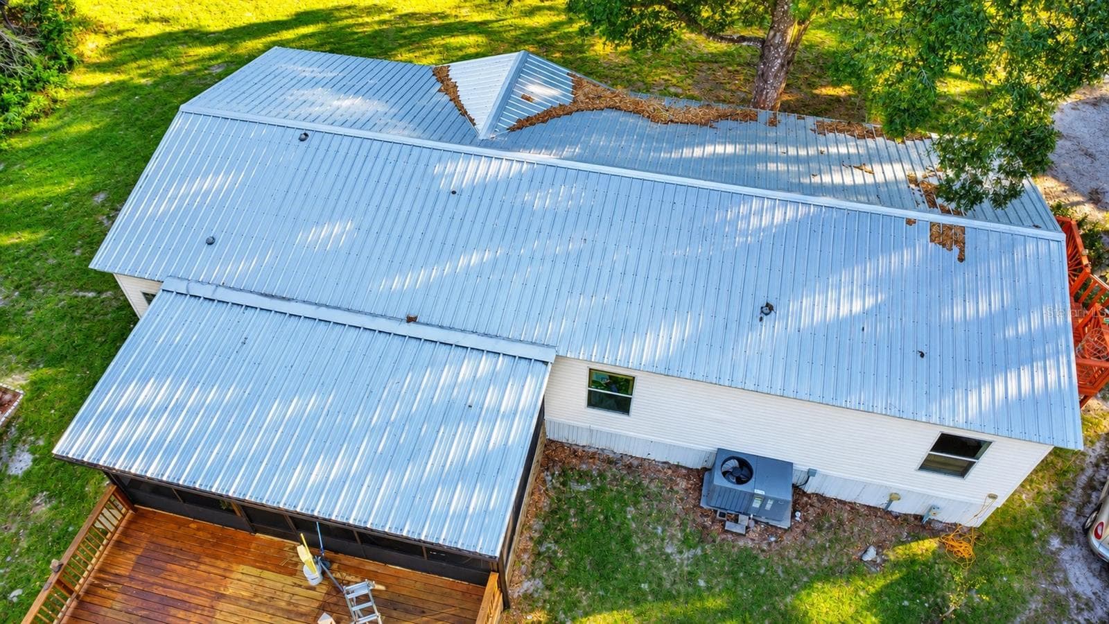 metal roof - 2019 - 455 NE 112TH AVE, OLD TOWN