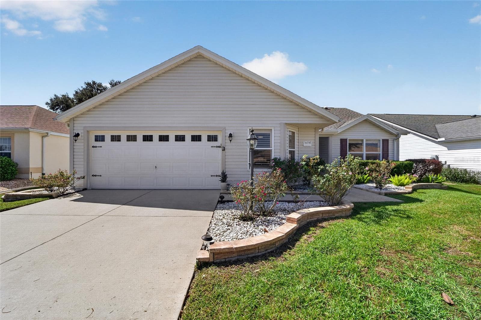 Single Family Residence at 16758 SE 84TH COLERAIN CIR, THE VILLAGES, photo 2 of 54