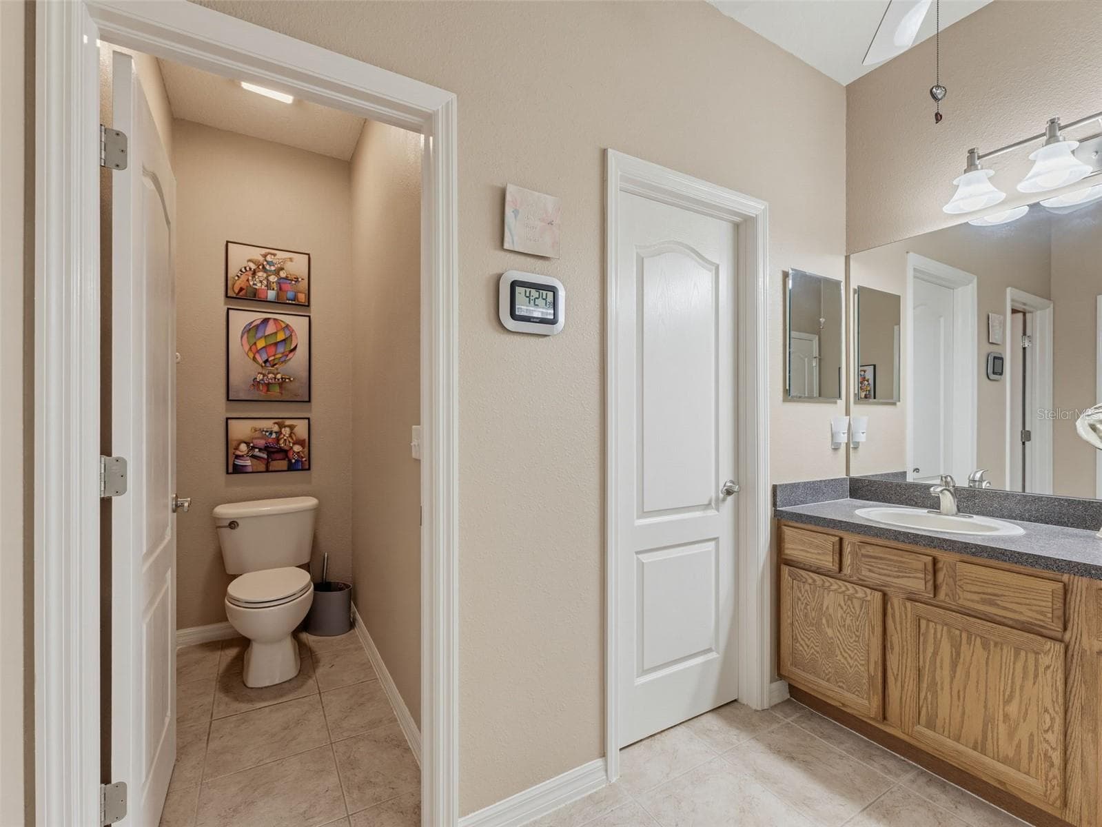 Single Family Residence at 272 WINTHROP, SPRING HILL, photo 35 of 77