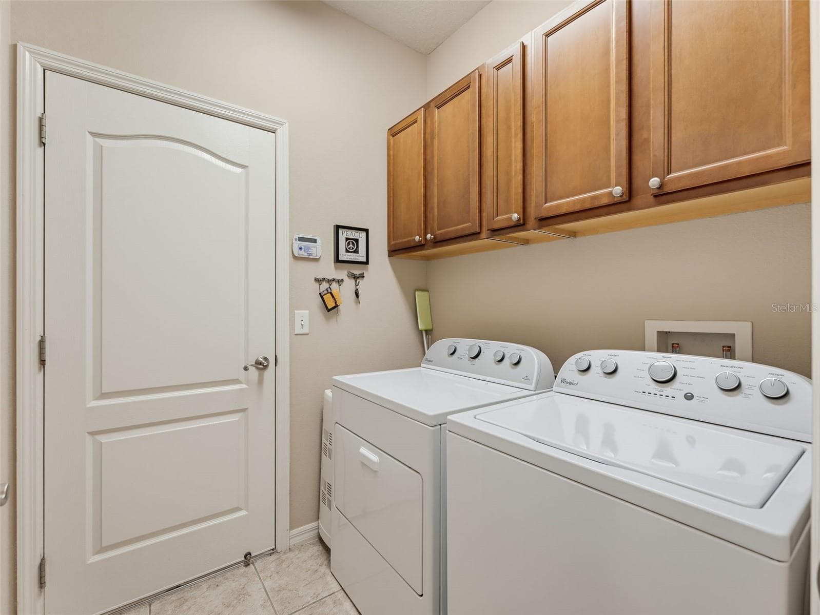 Single Family Residence at 272 WINTHROP, SPRING HILL, photo 52 of 77