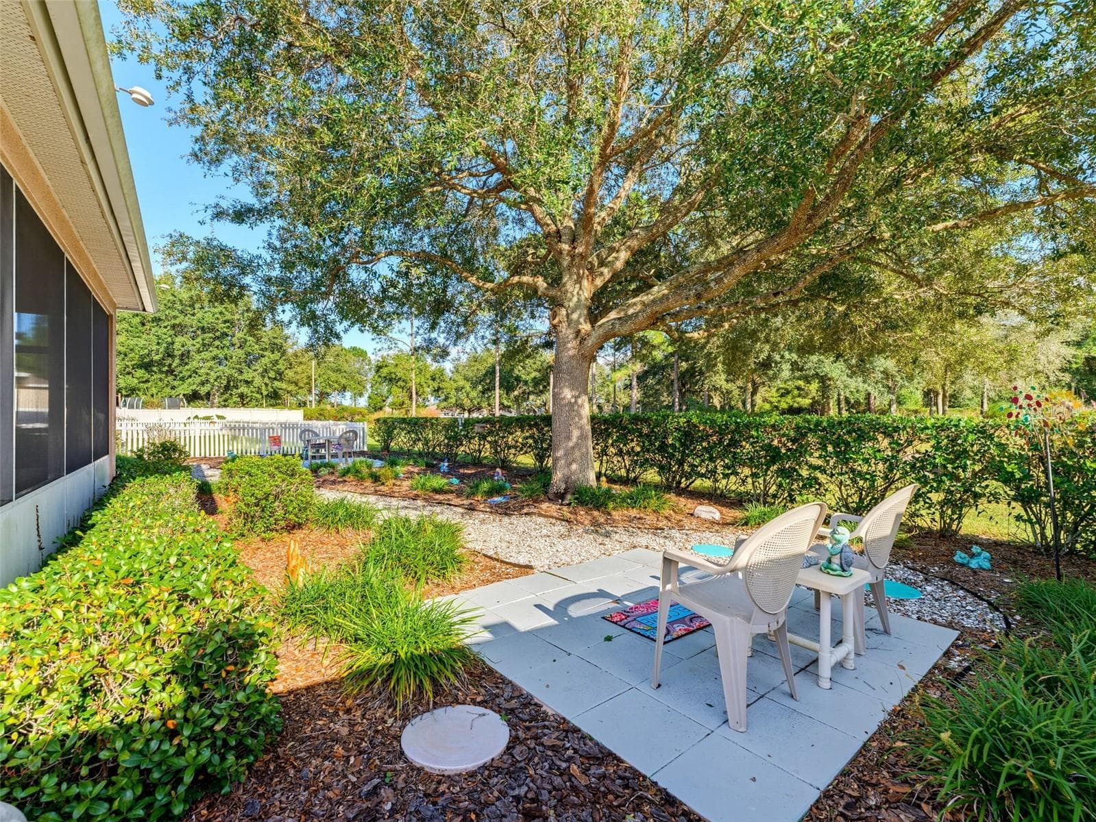 Single Family Residence at 272 WINTHROP, SPRING HILL, photo 67 of 77