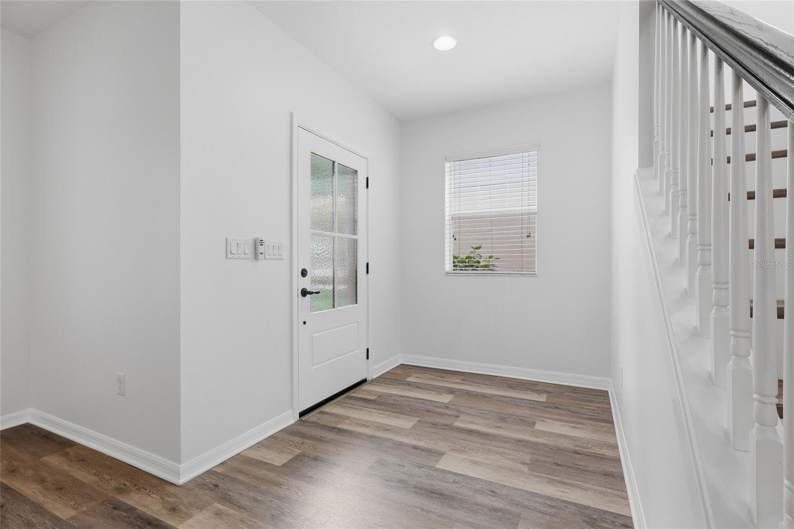Single Family Residence at 5935 BEACONPARK ST, LITHIA, photo 9 of 52