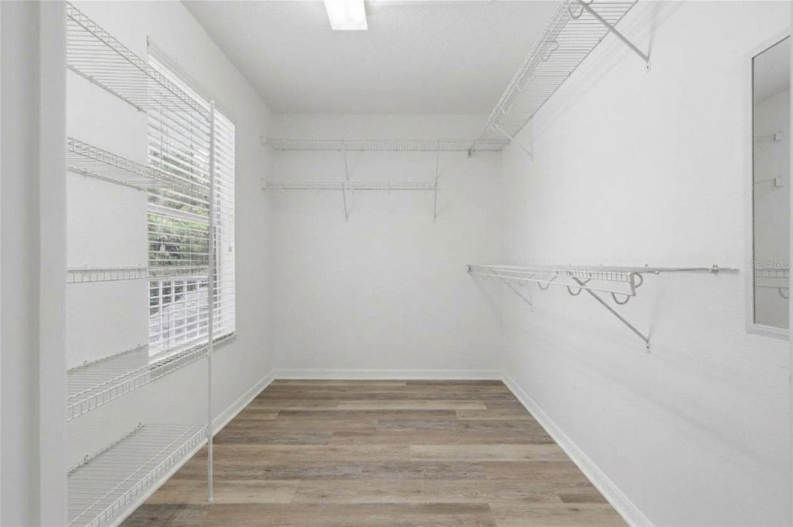 Single Family Residence at 5935 BEACONPARK ST, LITHIA, photo 23 of 52