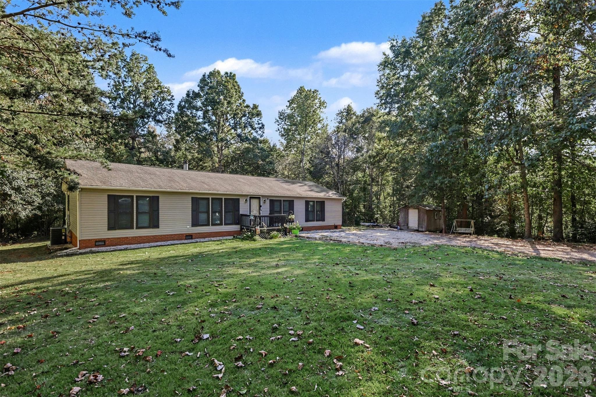 Single Family Residence at 5821 Hidden Oaks Lane, Clover, photo 3 of 31