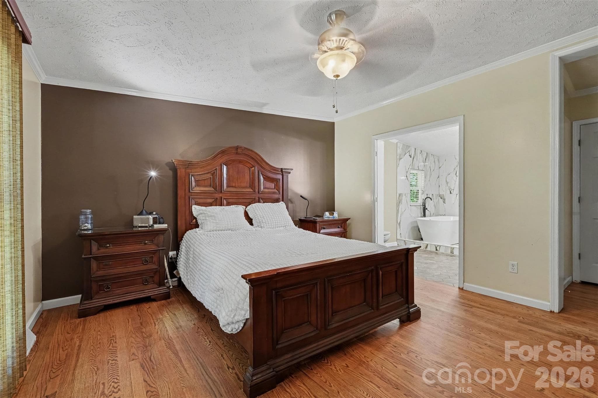 Single Family Residence at 5821 Hidden Oaks Lane, Clover, photo 16 of 31