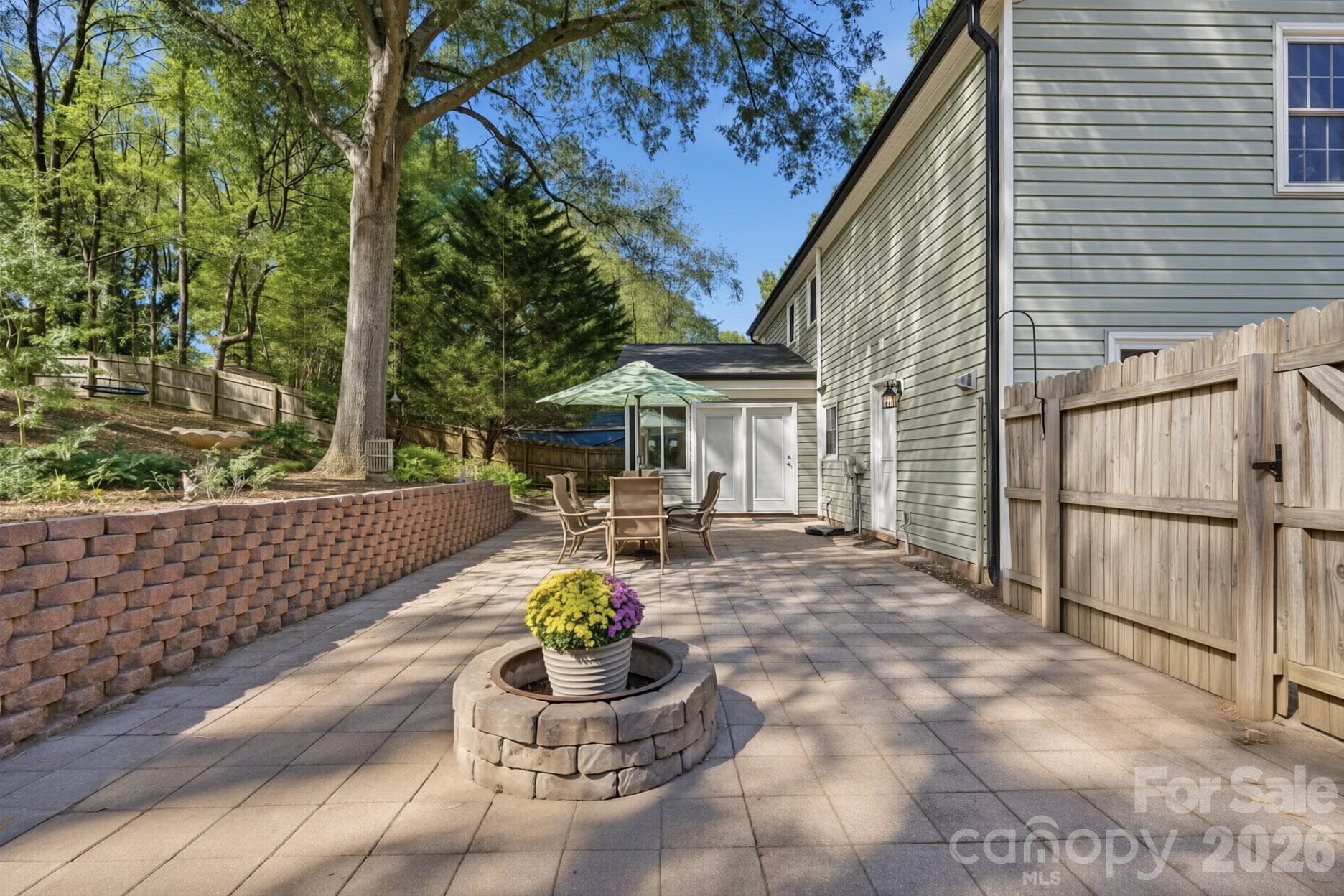 Single Family Residence at 834 Winter Wood Drive, Matthews, photo 39 of 45