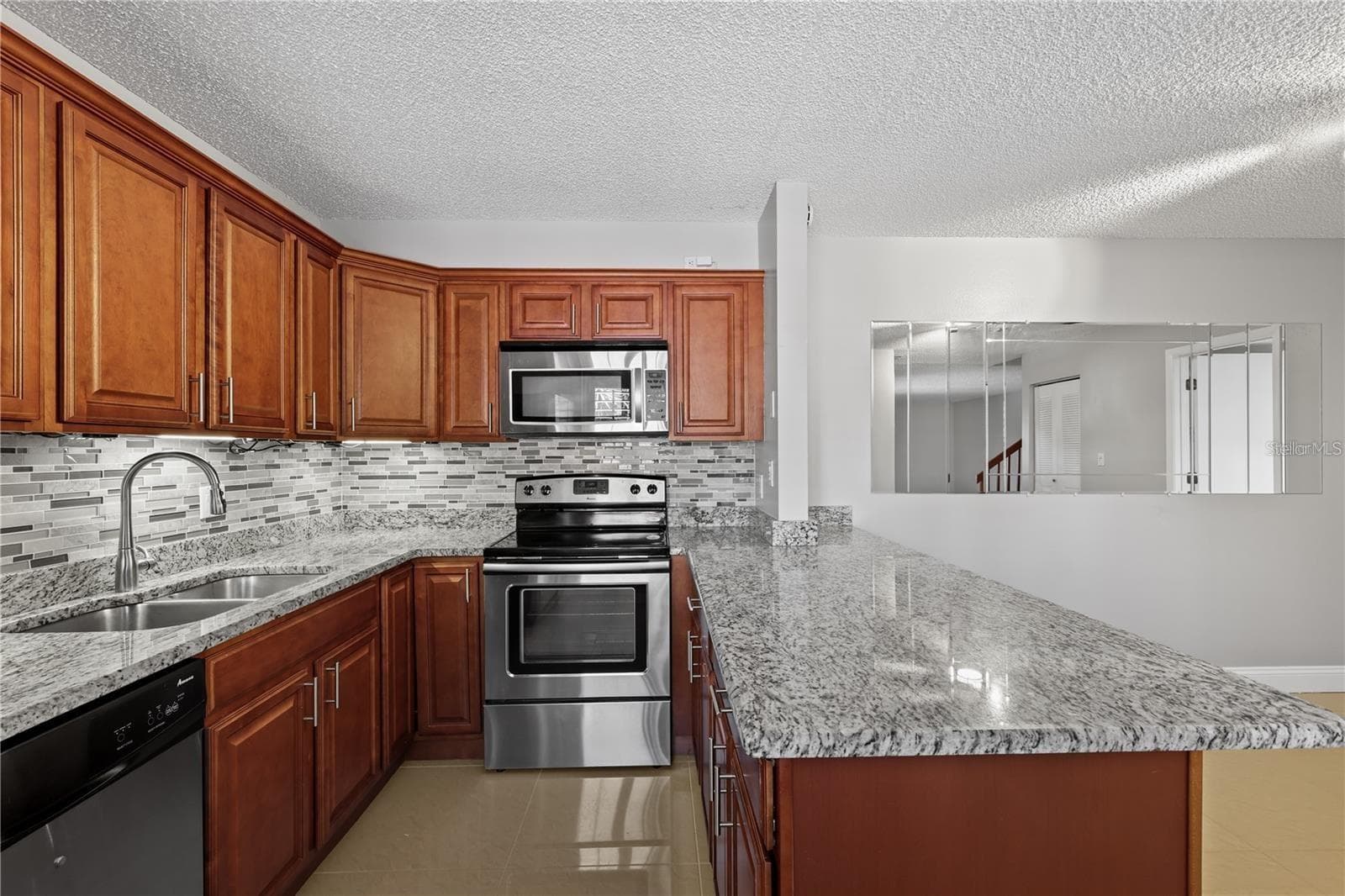 Townhouse at 5224 CEDARBEND DR #4, FORT MYERS, photo 9 of 24