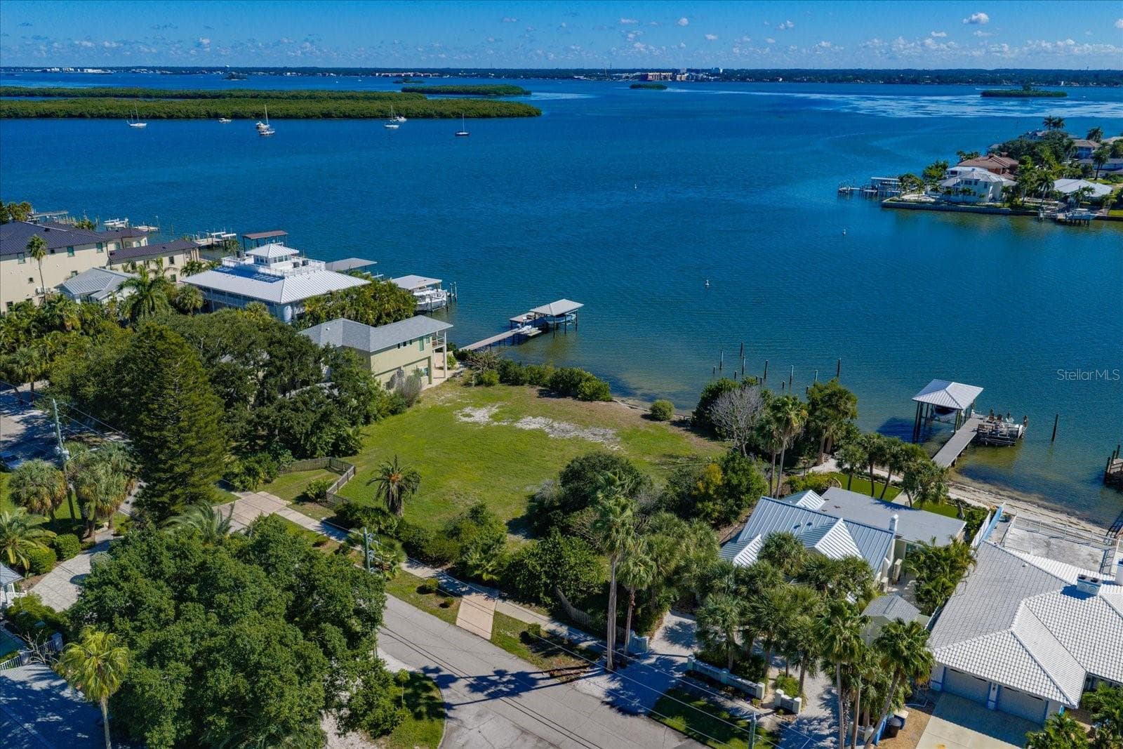 Land at 871 BAY ESPLANADE, CLEARWATER, photo 13 of 23