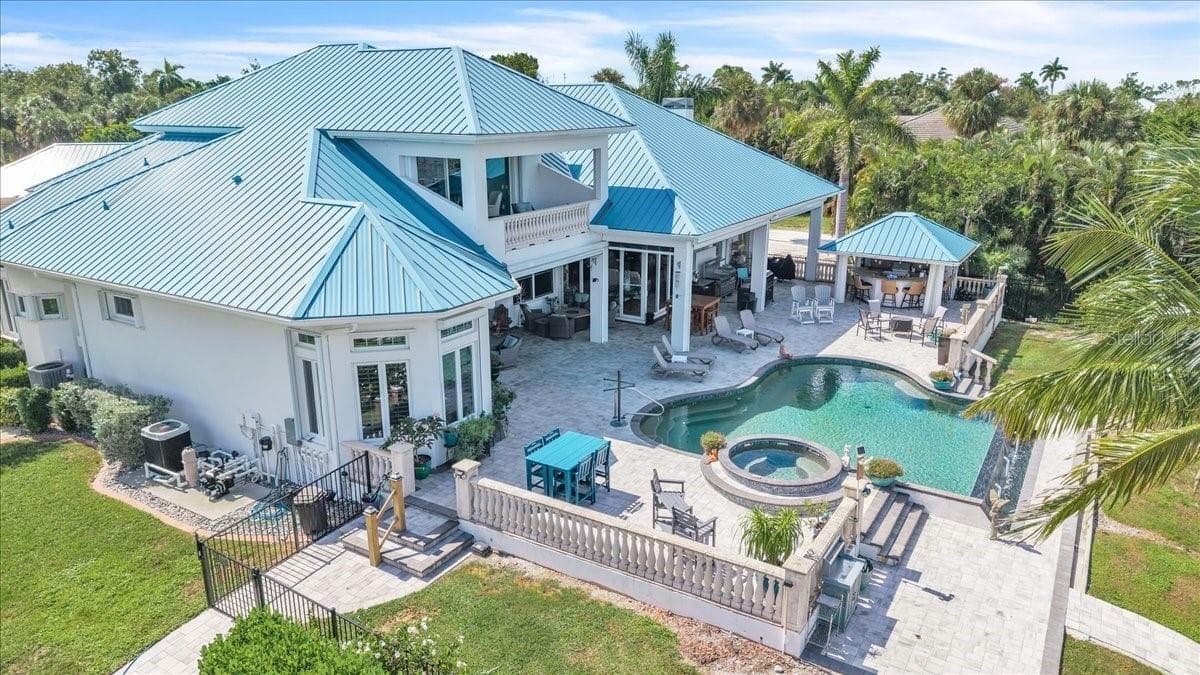 Single Family Residence at 25494 SHORE DR, PUNTA GORDA, photo 6 of 73