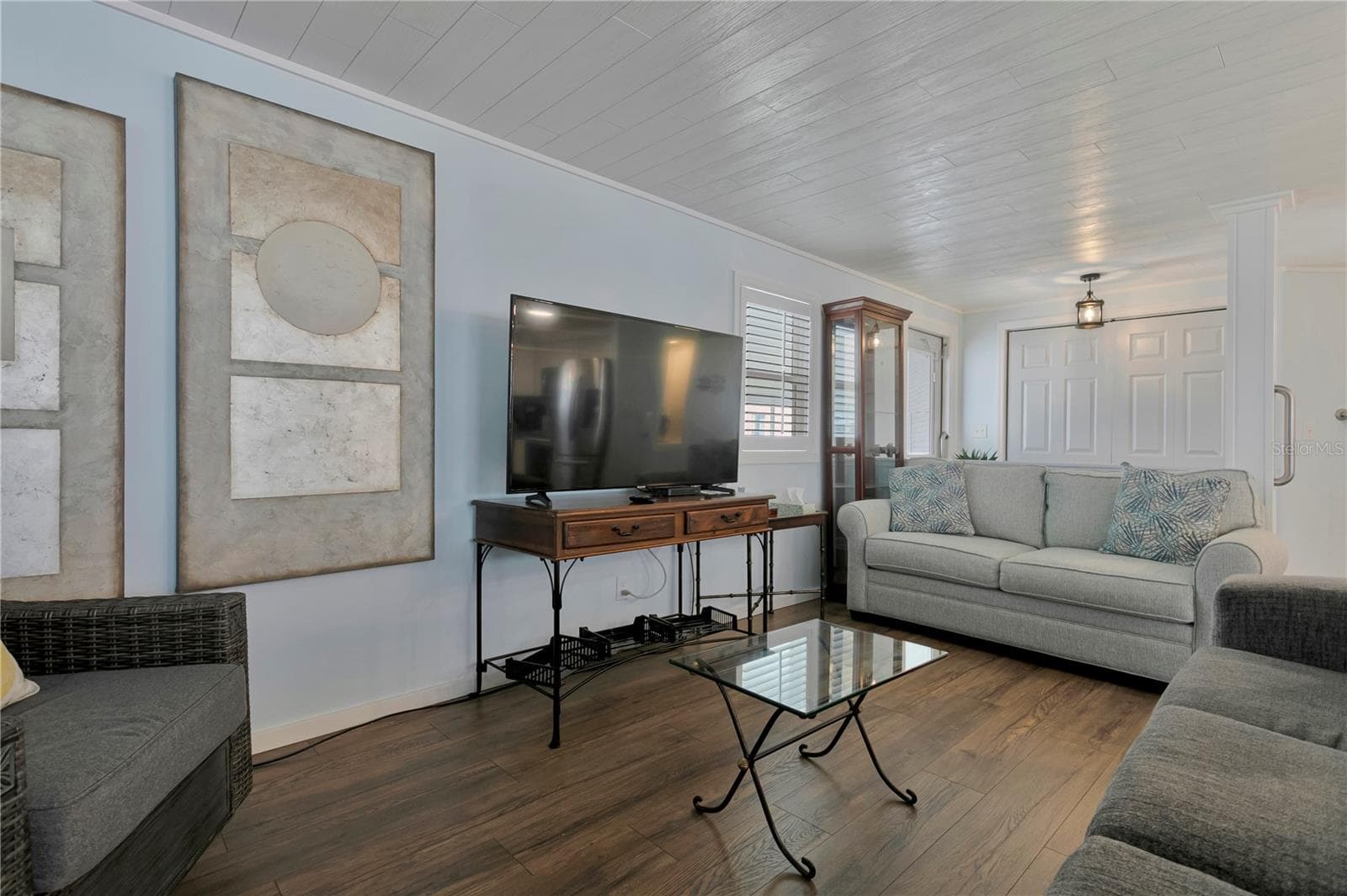 Manufactured Home at 3329 OVERCUP OAK TER, SARASOTA, photo 2 of 45