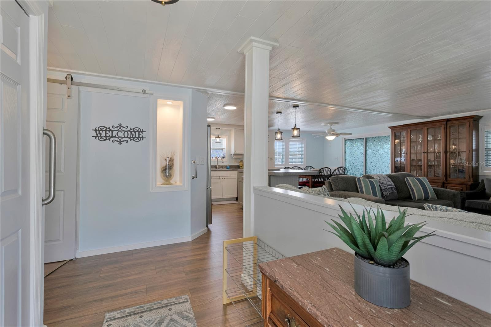Manufactured Home at 3329 OVERCUP OAK TER, SARASOTA, photo 17 of 45