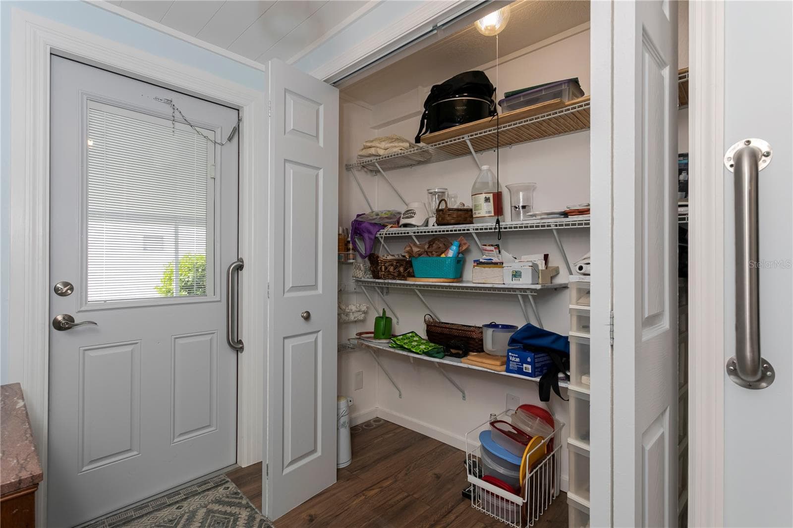 Manufactured Home at 3329 OVERCUP OAK TER, SARASOTA, photo 18 of 45