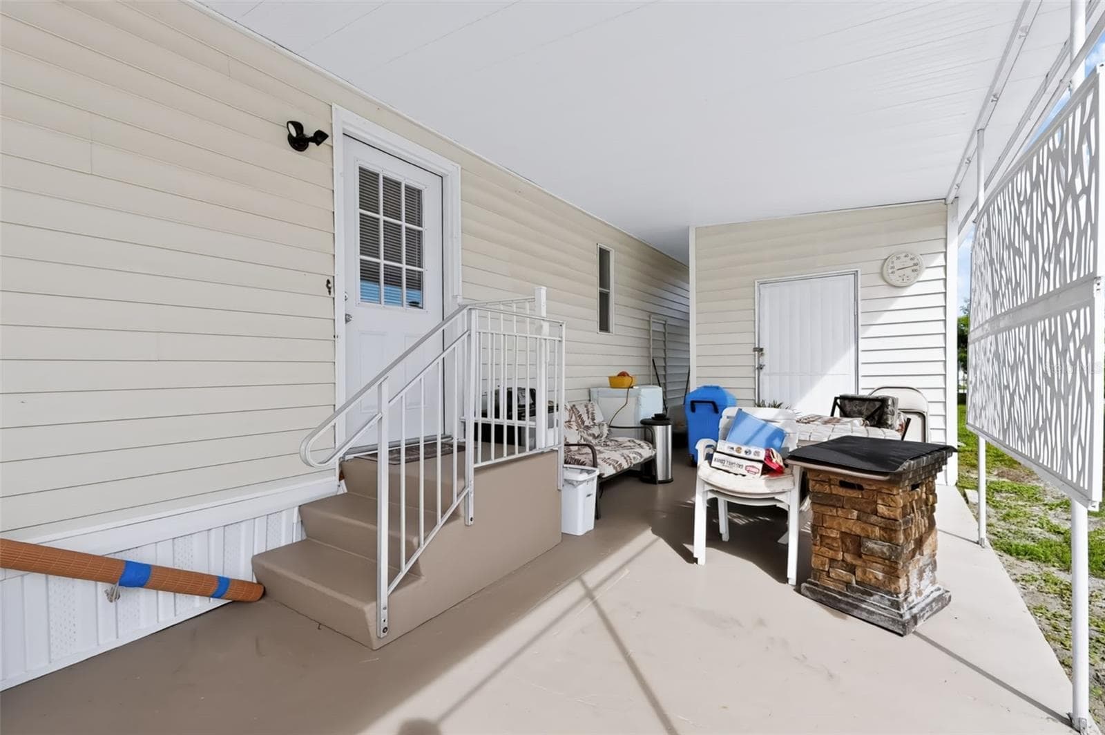 Manufactured Home at 82306 1ST AVE N #306, PINELLAS PARK, photo 33 of 40