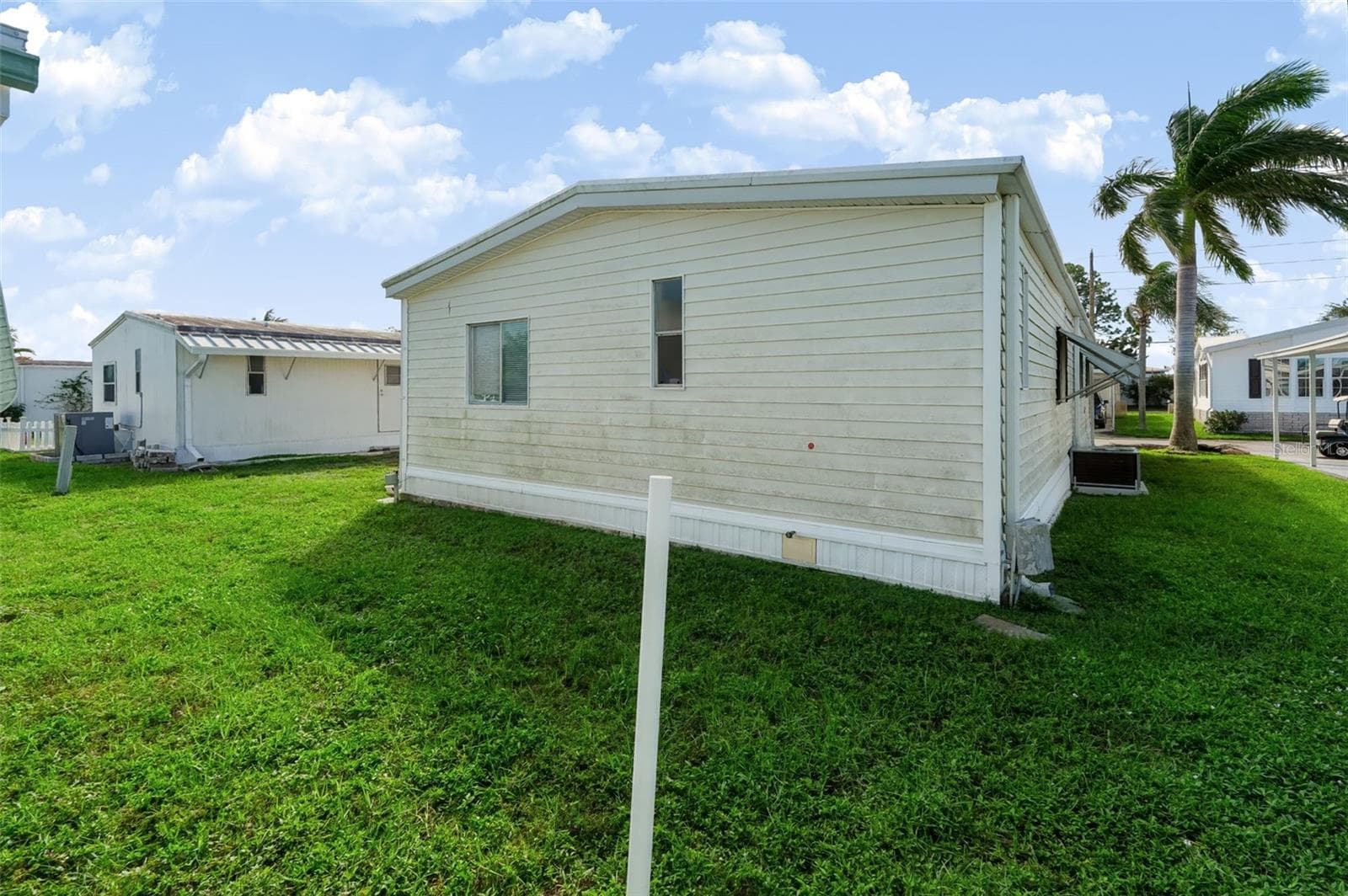 Manufactured Home at 82306 1ST AVE N #306, PINELLAS PARK, photo 35 of 40