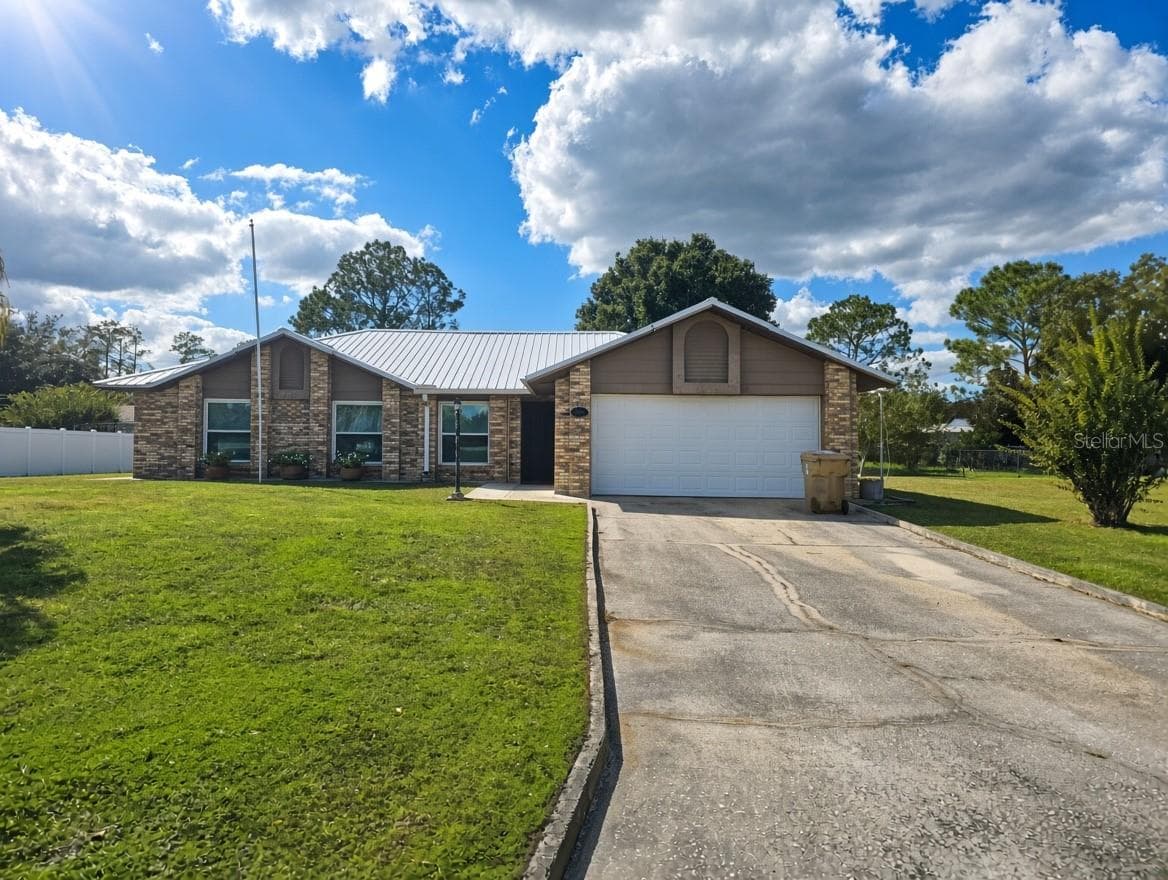 Single Family Residence at 2529 CONIFER CT, KISSIMMEE, photo 2 of 16