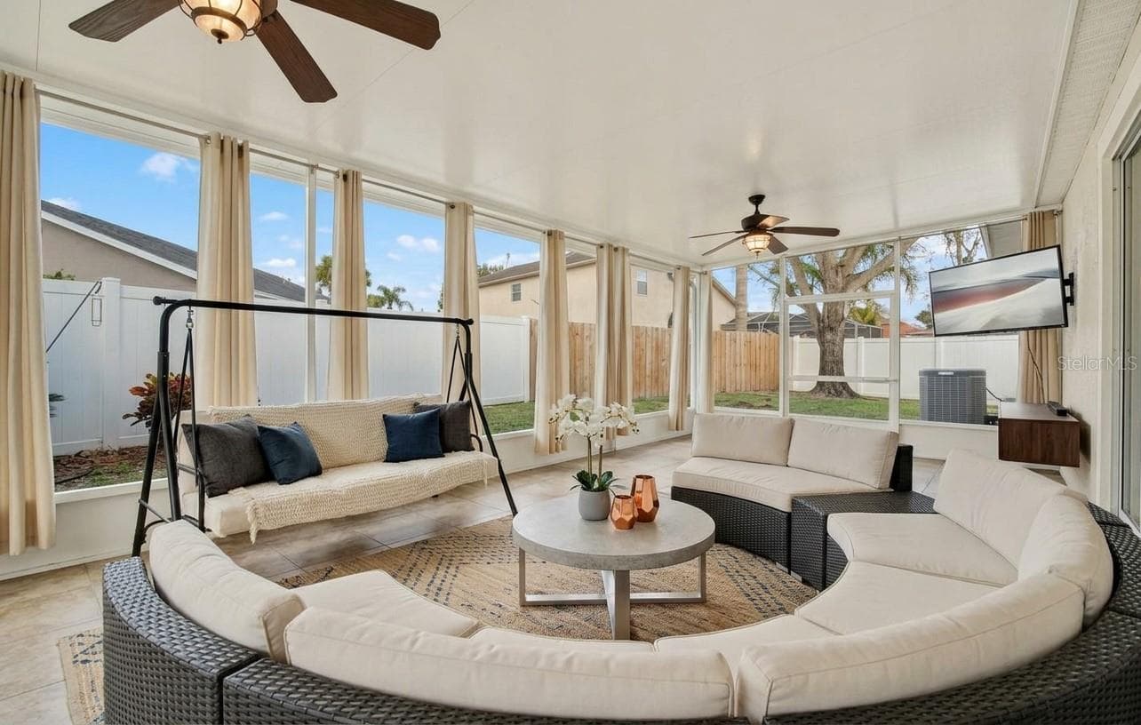 Single Family Residence at 9656 FOX HEARST RD, TAMPA, photo 29 of 33
