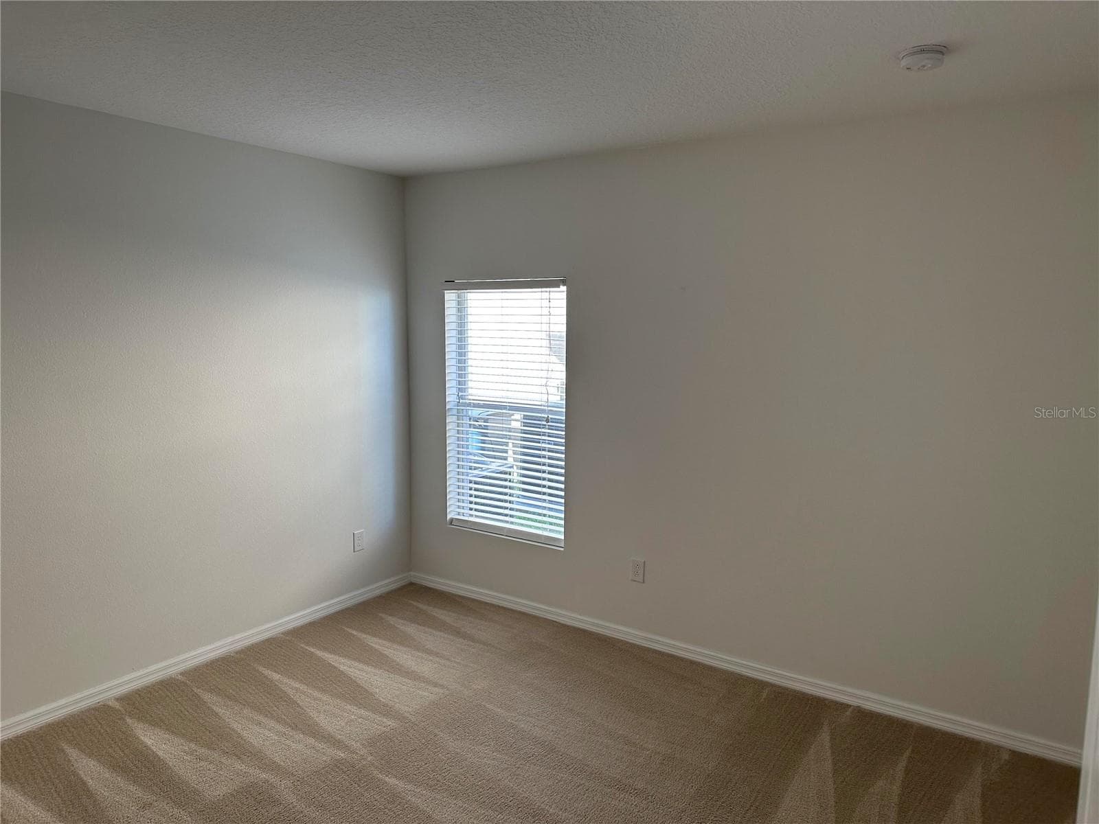 Single Family Residence at 10774 CABBAGE TREE LOOP, ORLANDO, photo 8 of 15