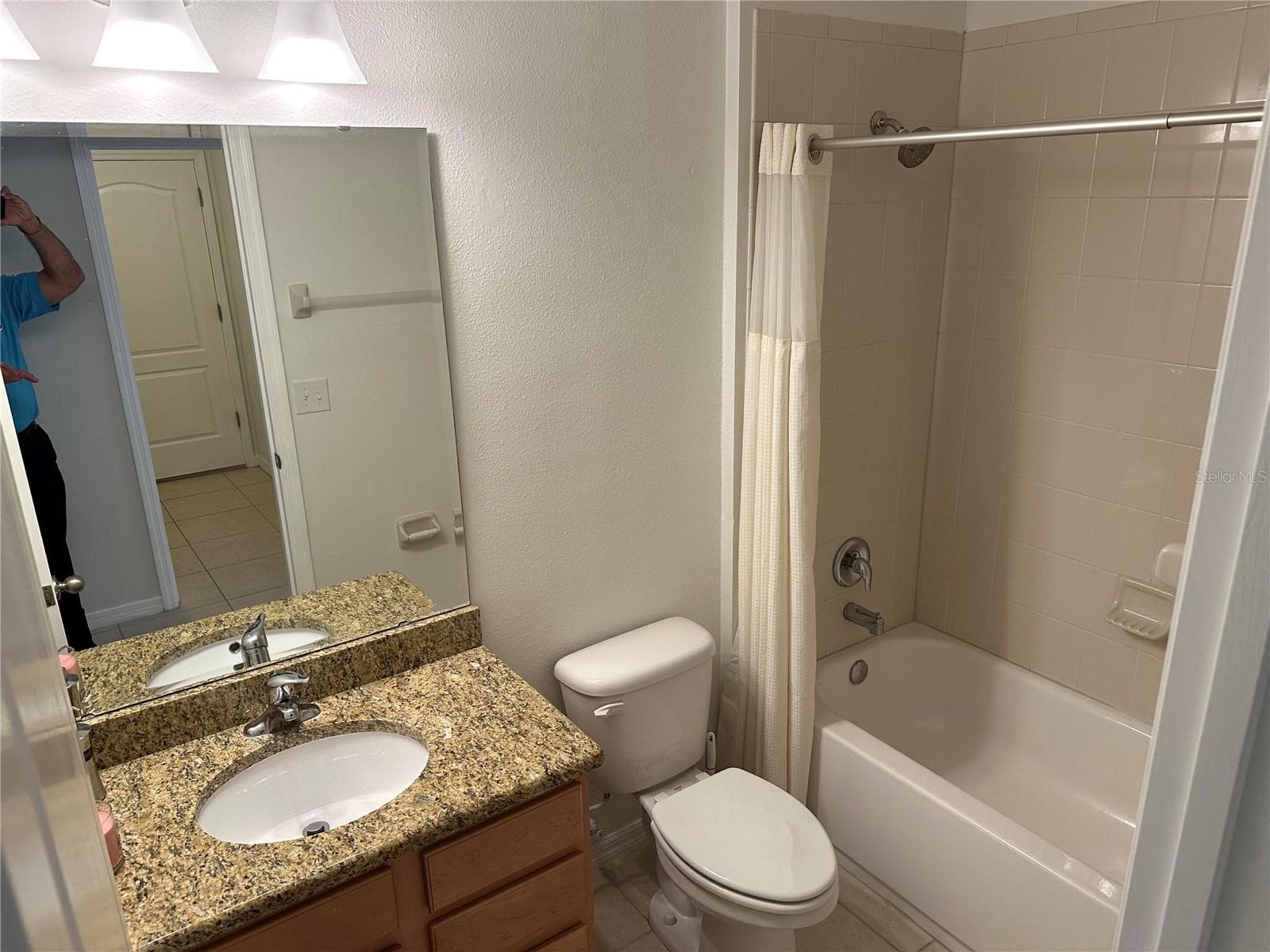 Single Family Residence at 10774 CABBAGE TREE LOOP, ORLANDO, photo 9 of 15