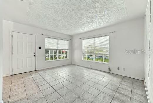 livingroom - 4028 WARING DR, TAMPA