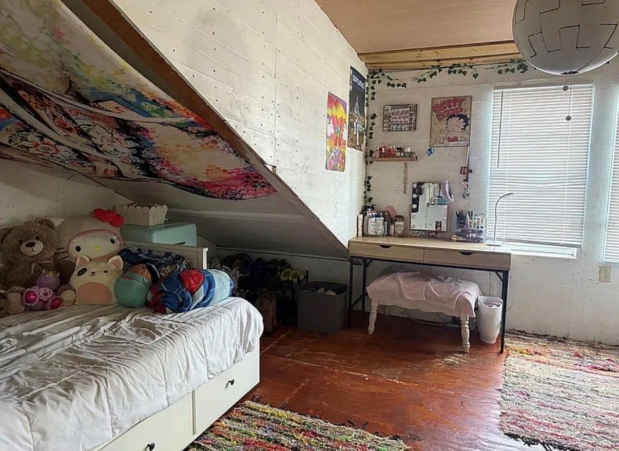 Studio/mother in law suite - 406 SEMINOLE LAKE BLVD, PLANT CITY