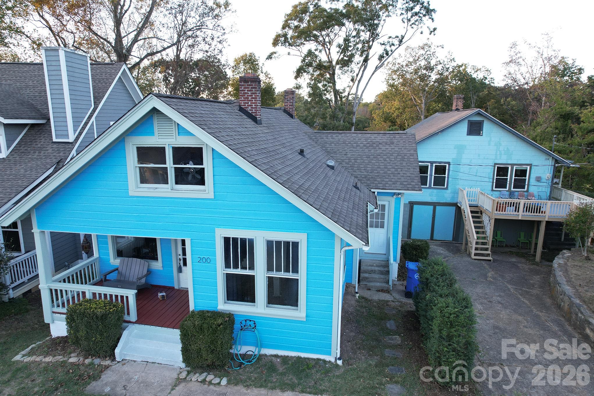198 & 200 Courtland Place