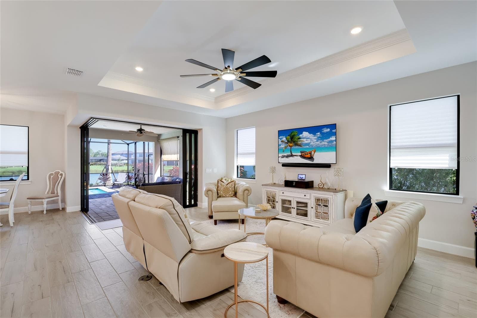 Single Family Residence at 16523 ARBOR RIDGE TRL, LAKEWOOD RANCH, photo 10 of 63