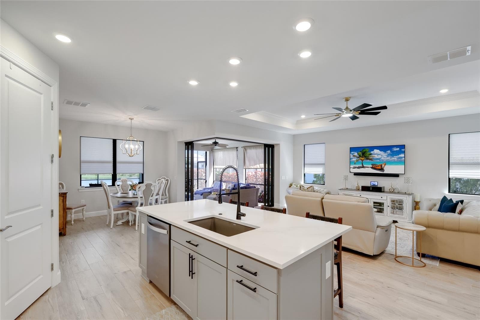 Single Family Residence at 16523 ARBOR RIDGE TRL, LAKEWOOD RANCH, photo 20 of 63