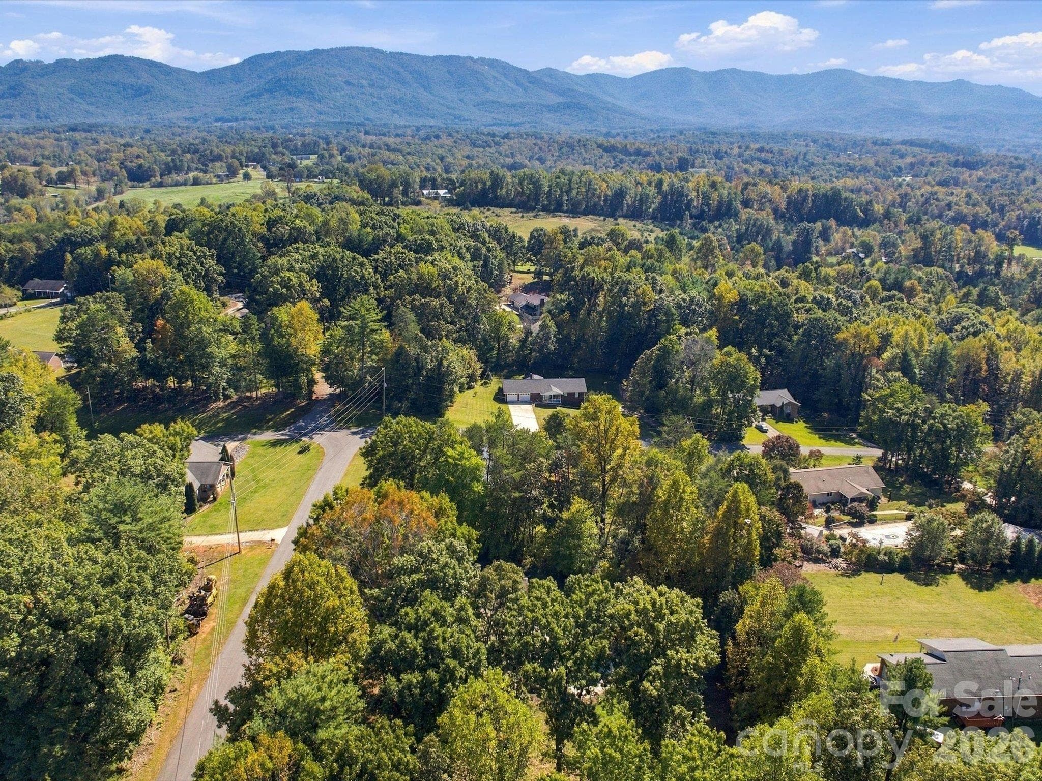 Single Family Residence at 4284 Oakland Drive, Morganton, photo 14 of 37
