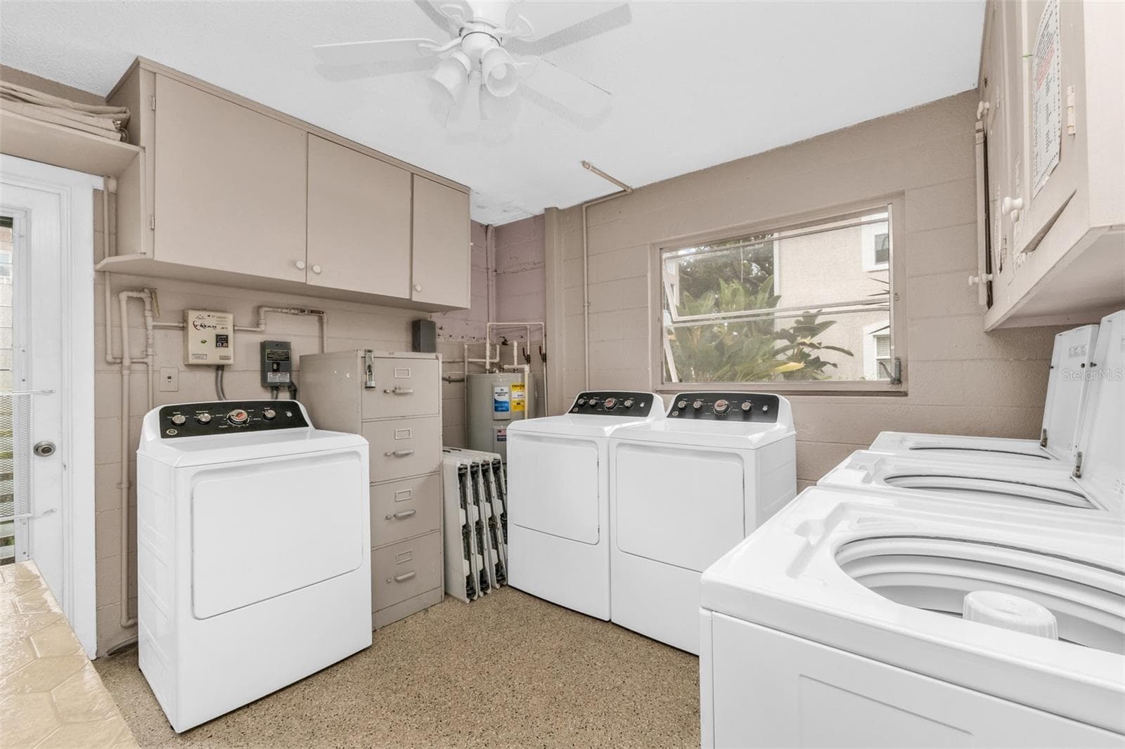Condominium at 521 W VENICE AVE #21, VENICE, photo 25 of 31