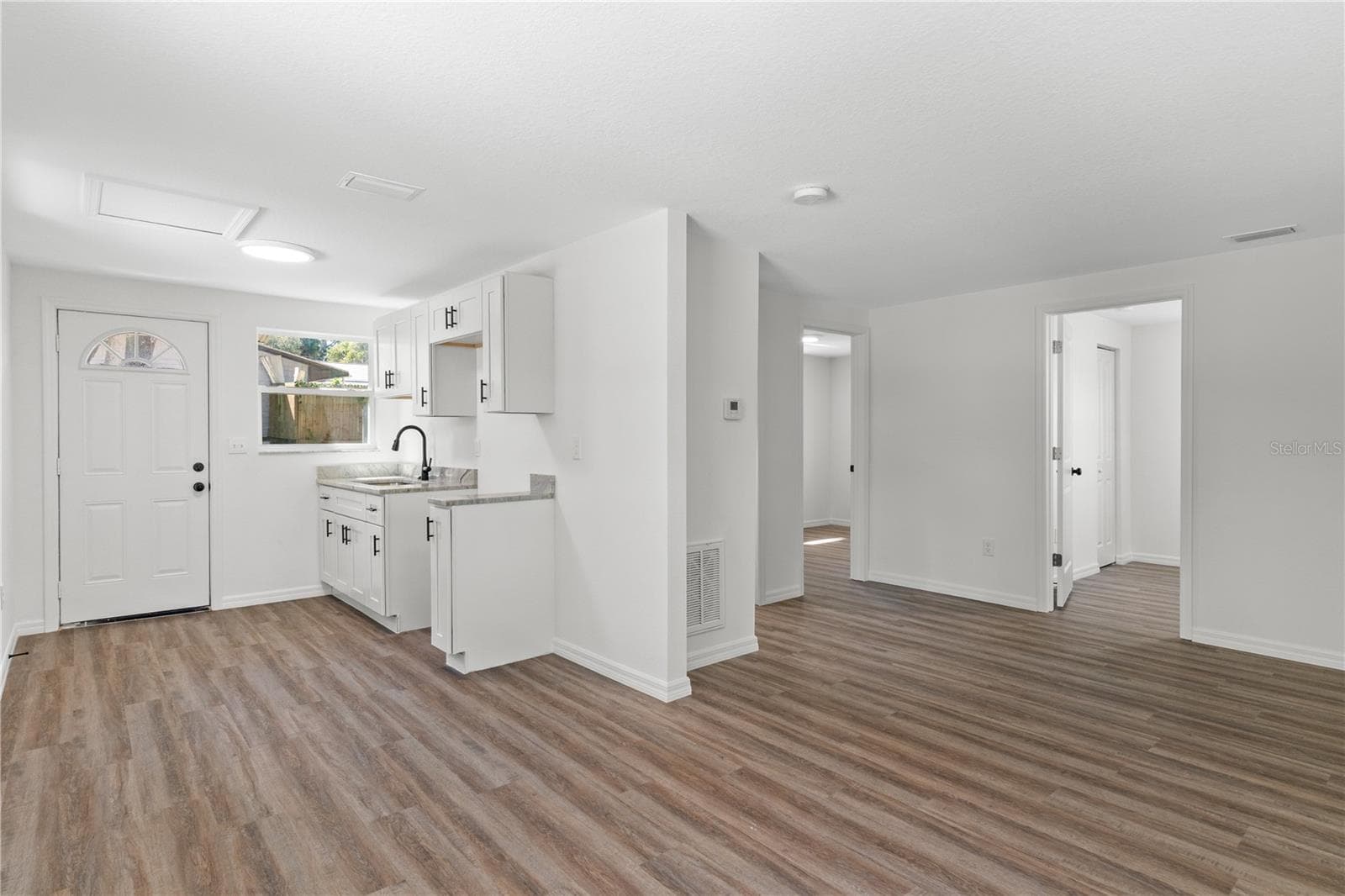 Mixed Use at 654 NE 2ND ST, CRYSTAL RIVER, photo 6 of 31