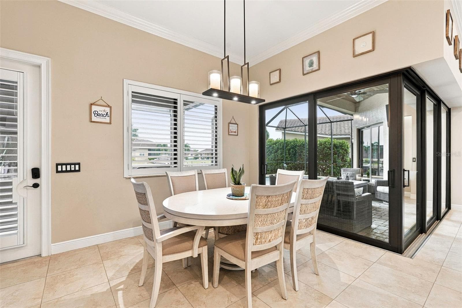 Single Family Residence at 325 SEGOVIA DR, PUNTA GORDA, photo 24 of 109