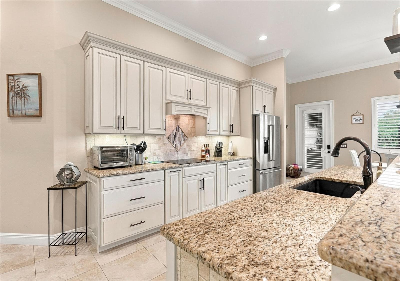 Single Family Residence at 325 SEGOVIA DR, PUNTA GORDA, photo 33 of 109