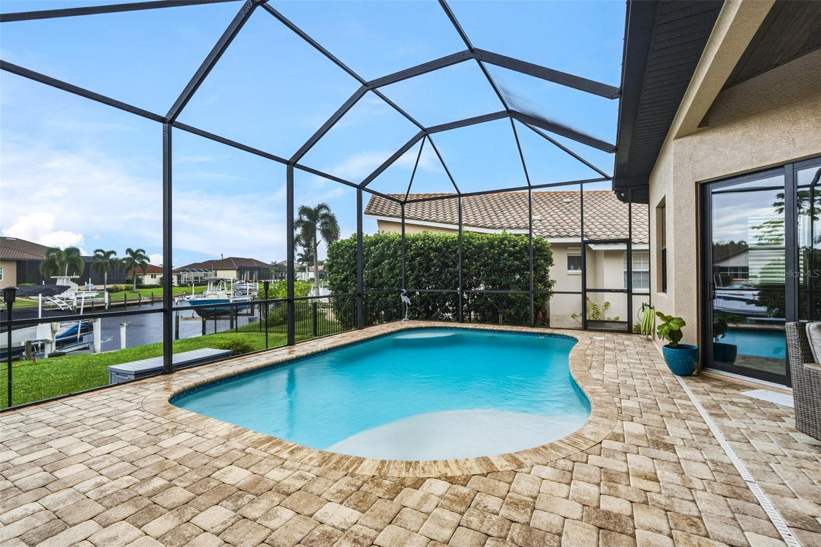 Single Family Residence at 325 SEGOVIA DR, PUNTA GORDA, photo 85 of 109