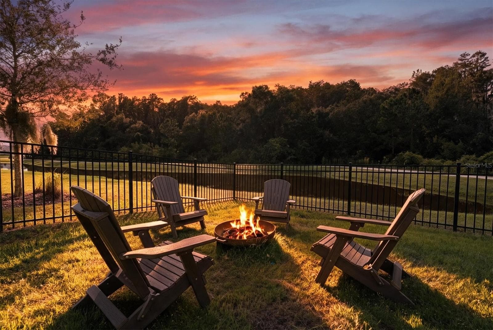 Cozy Outdoor Firepit Patio - 13627 STANSIL AVE, ODESSA