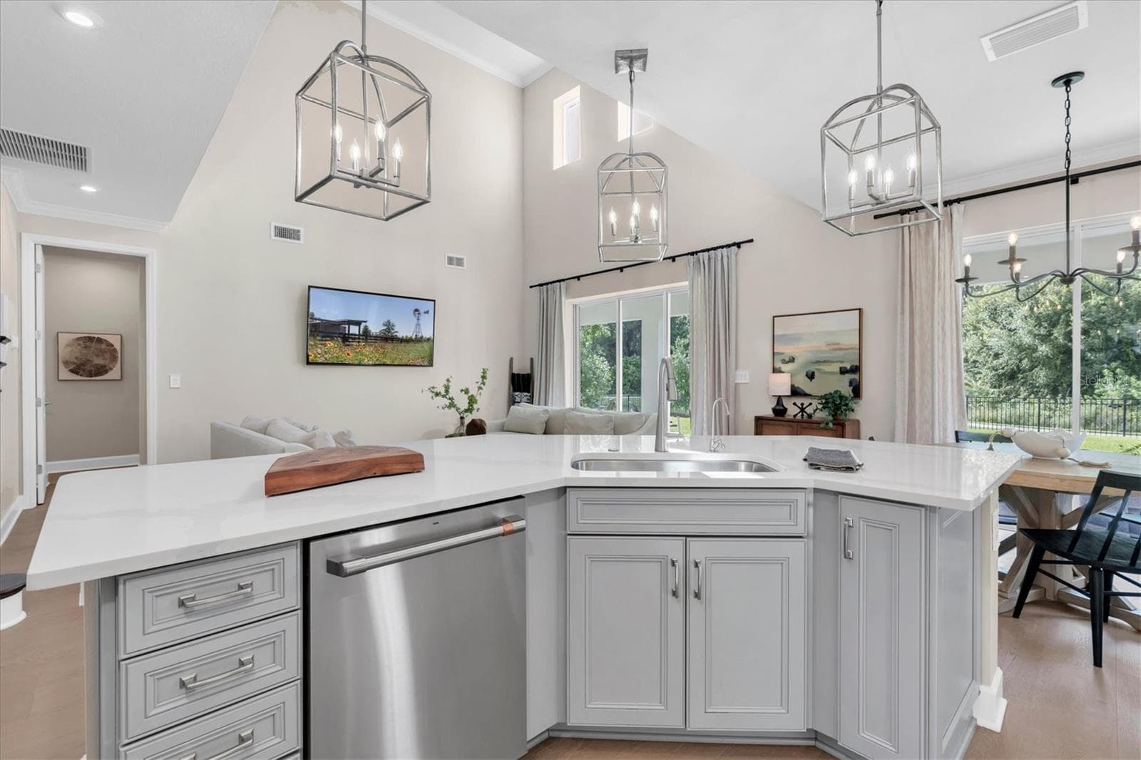 Modern Kitchen Dining Area - 13627 STANSIL AVE, ODESSA