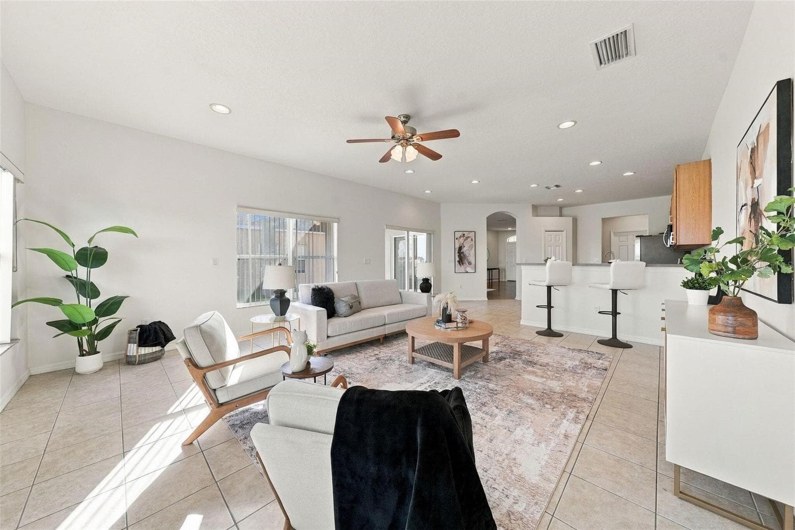 Single Family Residence at 1822 MIRA LAGO CIR, RUSKIN, photo 10 of 65