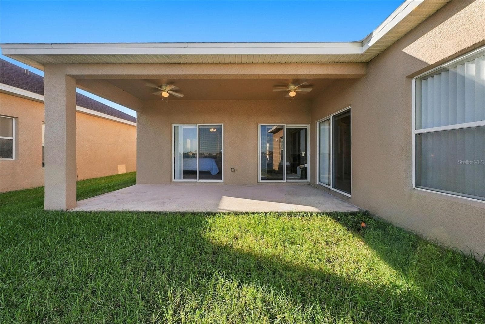 Single Family Residence at 1822 MIRA LAGO CIR, RUSKIN, photo 42 of 65