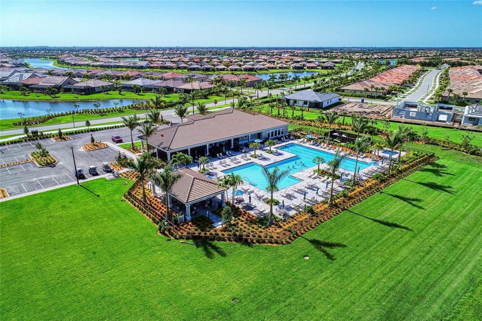 Single Family Residence at 13180 RINELLA ST, VENICE, photo 84 of 97