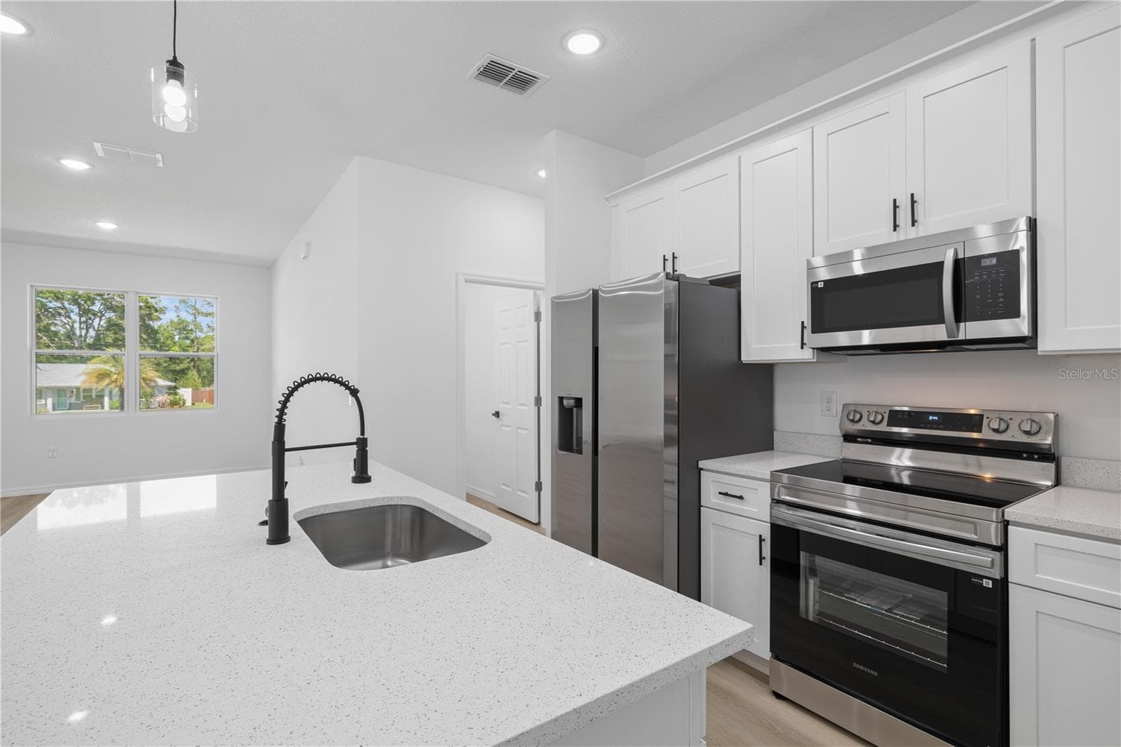 Single Family Residence at 105 INCONNU CT, POINCIANA, photo 13 of 32