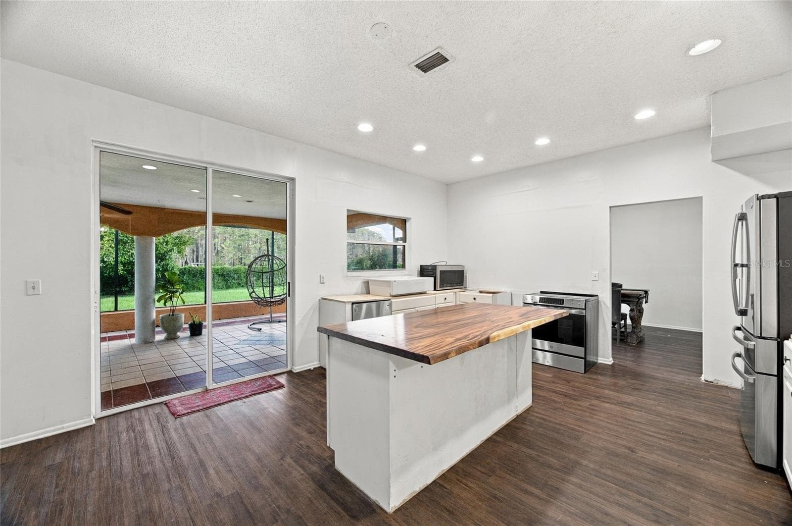 Single Family Residence at 18509 BITTERN AVE, LUTZ, photo 13 of 64