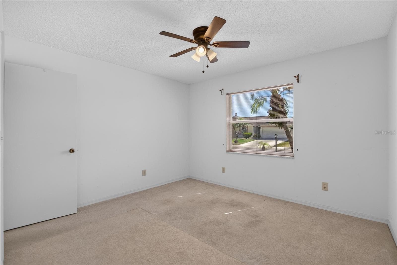 Single Family Residence at 1940 GRAND CYPRESS LN, SUN CITY CENTER, photo 14 of 63