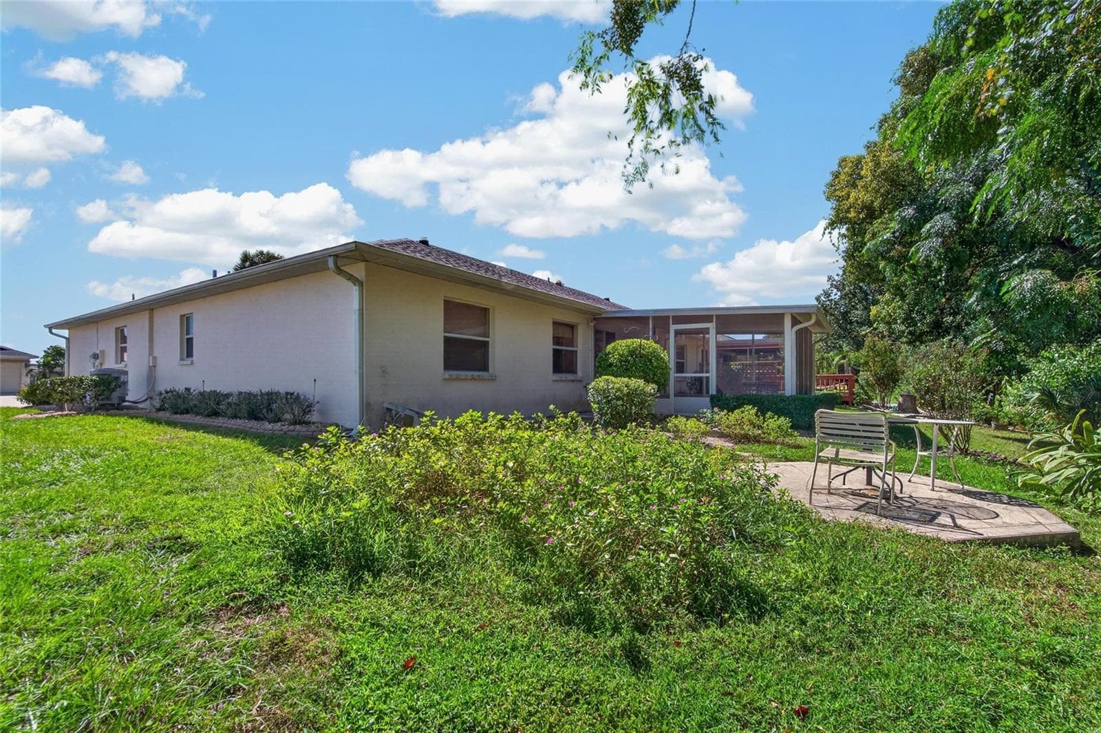 Single Family Residence at 1940 GRAND CYPRESS LN, SUN CITY CENTER, photo 39 of 63