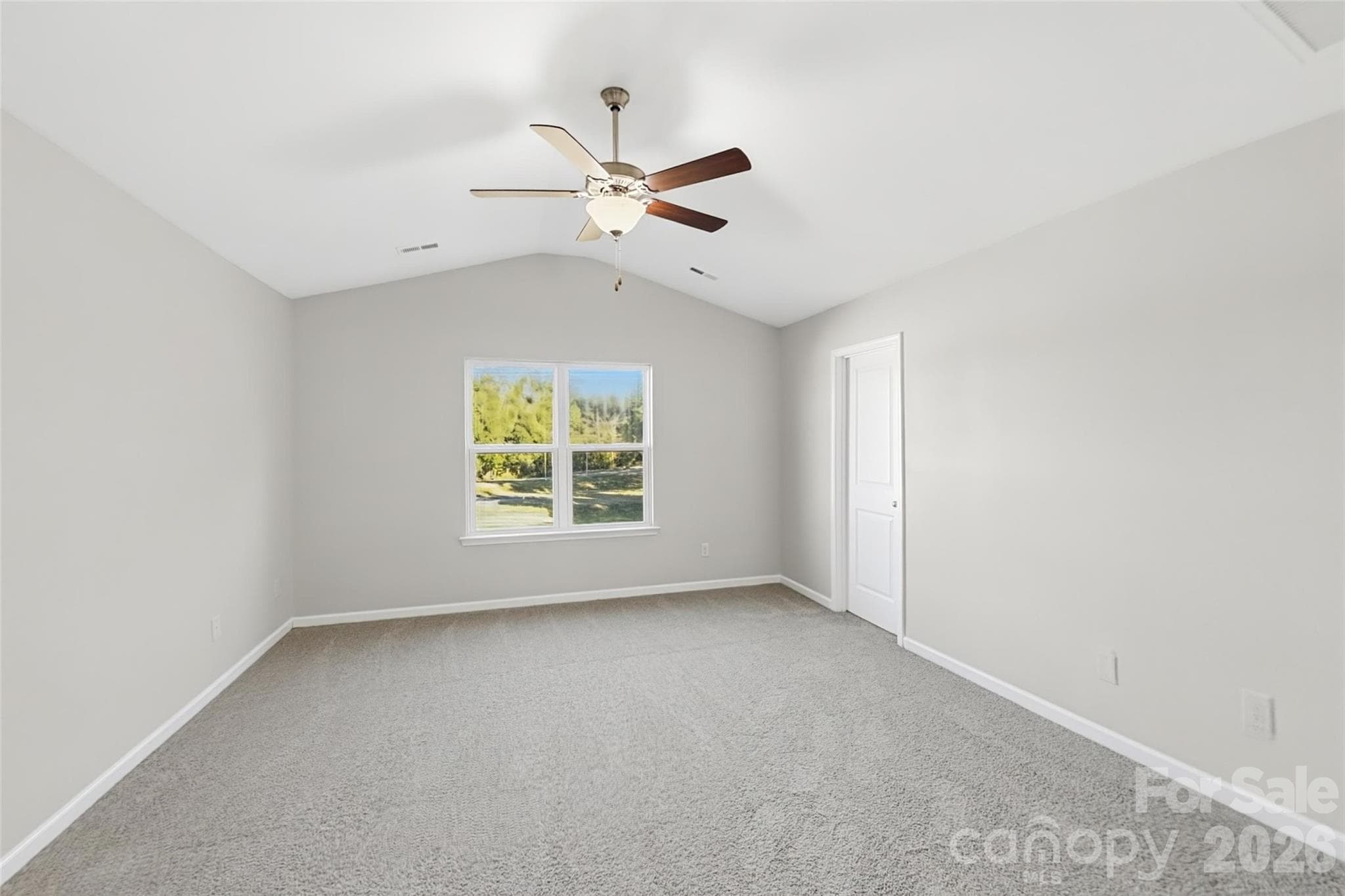 Single Family Residence at 3209 Ainsley Woods Drive, Charlotte, photo 7 of 15