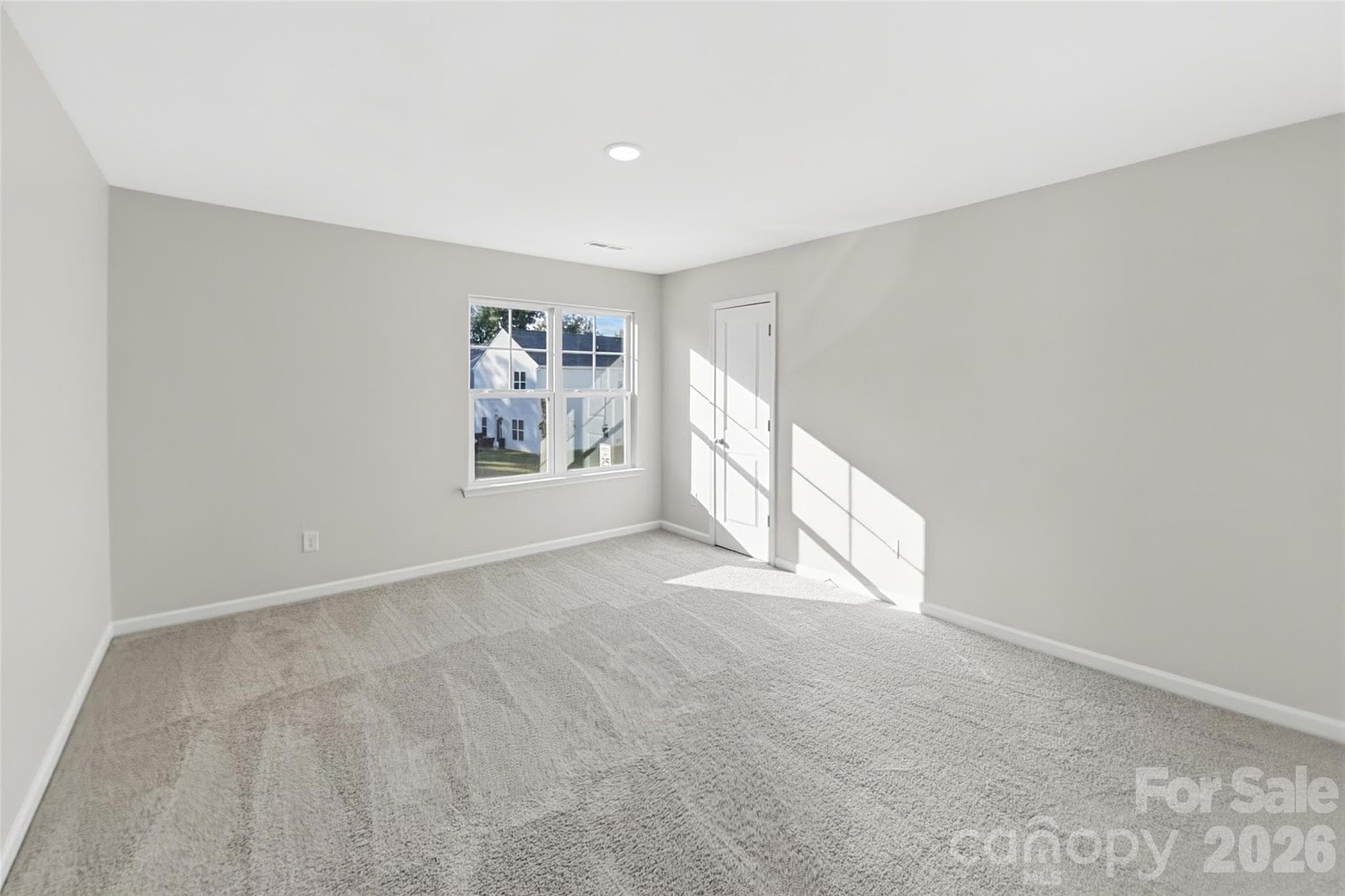 Single Family Residence at 3209 Ainsley Woods Drive, Charlotte, photo 11 of 15
