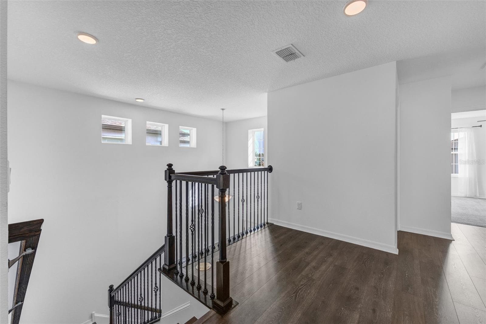 Single Family Residence at 7491 NOTCHED PINE BND, WESLEY CHAPEL, photo 46 of 99