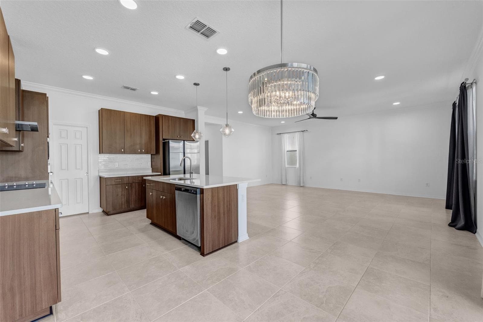 Single Family Residence at 7491 NOTCHED PINE BND, WESLEY CHAPEL, photo 30 of 99