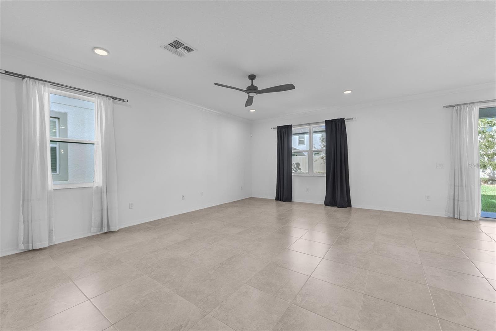 Single Family Residence at 7491 NOTCHED PINE BND, WESLEY CHAPEL, photo 42 of 99