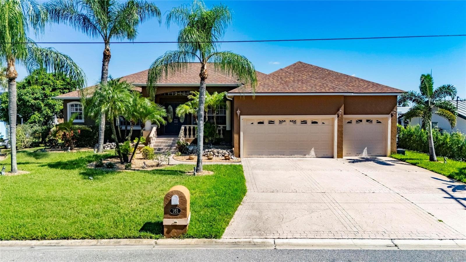 Single Family Residence at 761 KINGSTON CT, APOLLO BEACH, photo 8 of 99